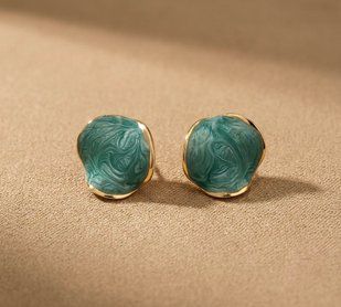 Сережки-пусети &laquo;Turquoise Wave&raquo; з ефектом бірюзи, ювелірний сплав з позолотою OB-E-049-TRQ фото